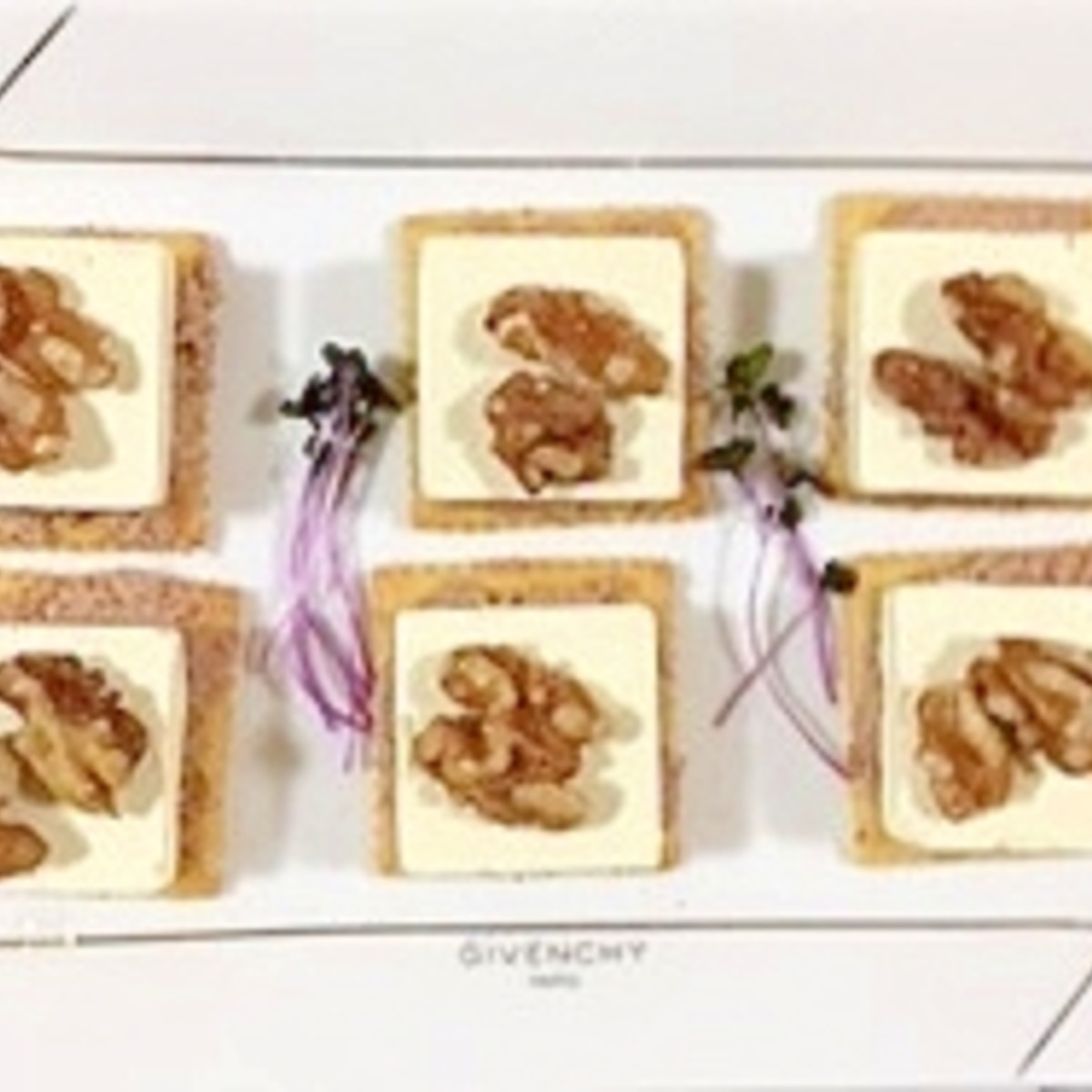 フォアグラパテで作るカナッペ レシピ 作り方 By 2727椿 楽天レシピ